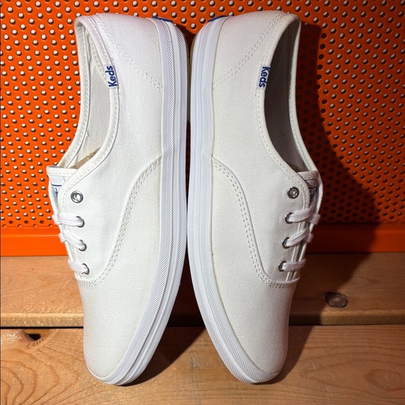 Keds Women's Champion Originals in White - Picture 6 of 9